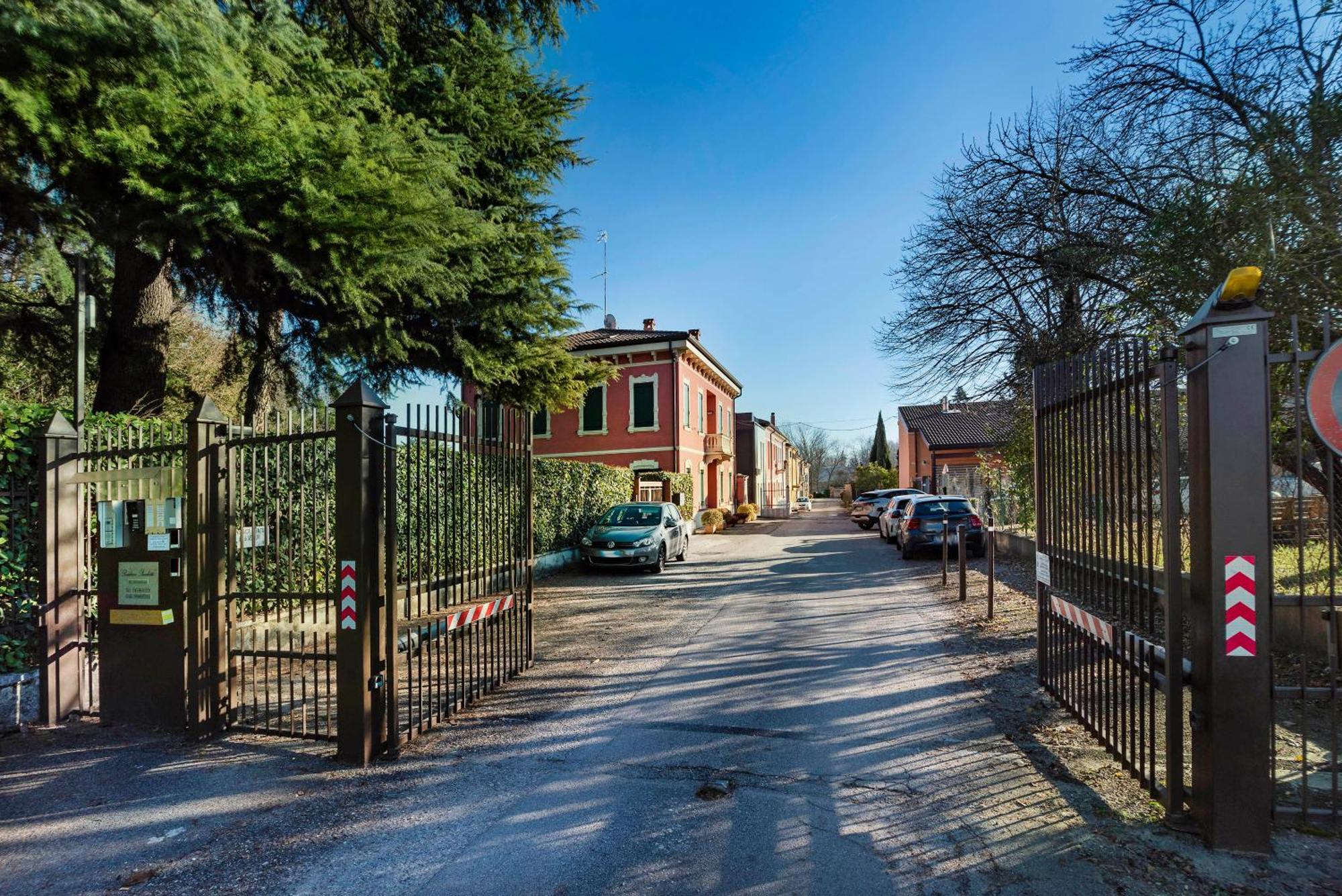 Italianflat - Verona'S River, Free Parking For Car & Bike, Nature, Relax Buitenkant foto