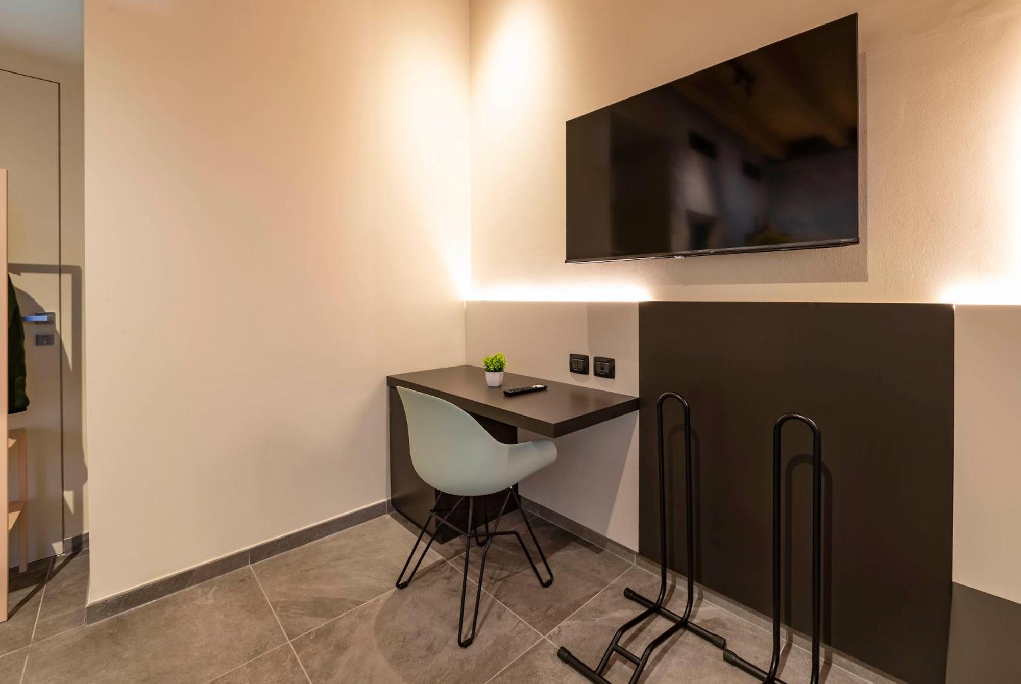 Italianflat - Verona'S River, Free Parking For Car & Bike, Nature, Relax Buitenkant foto
