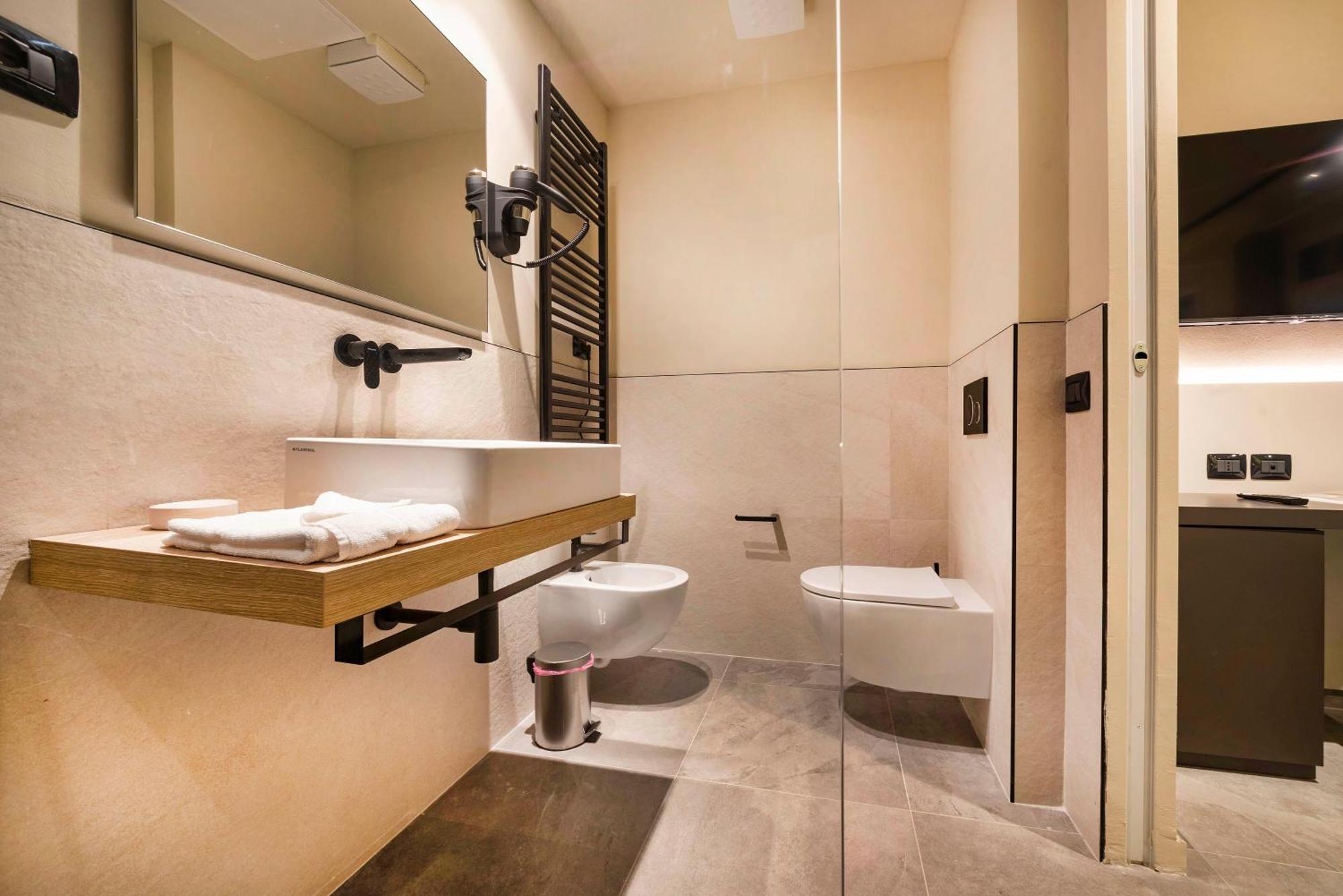 Italianflat - Verona'S River, Free Parking For Car & Bike, Nature, Relax Buitenkant foto