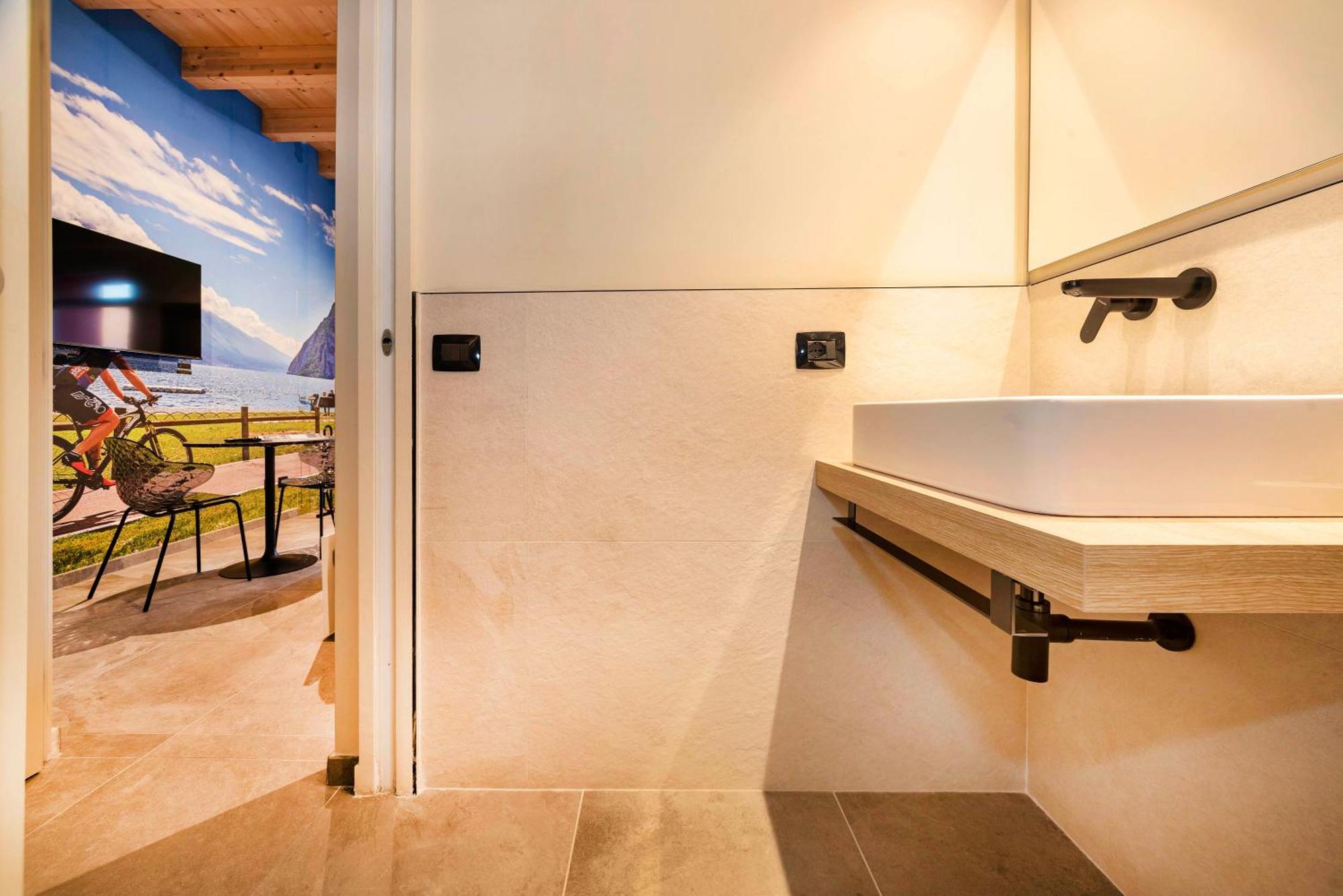 Italianflat - Verona'S River, Free Parking For Car & Bike, Nature, Relax Buitenkant foto