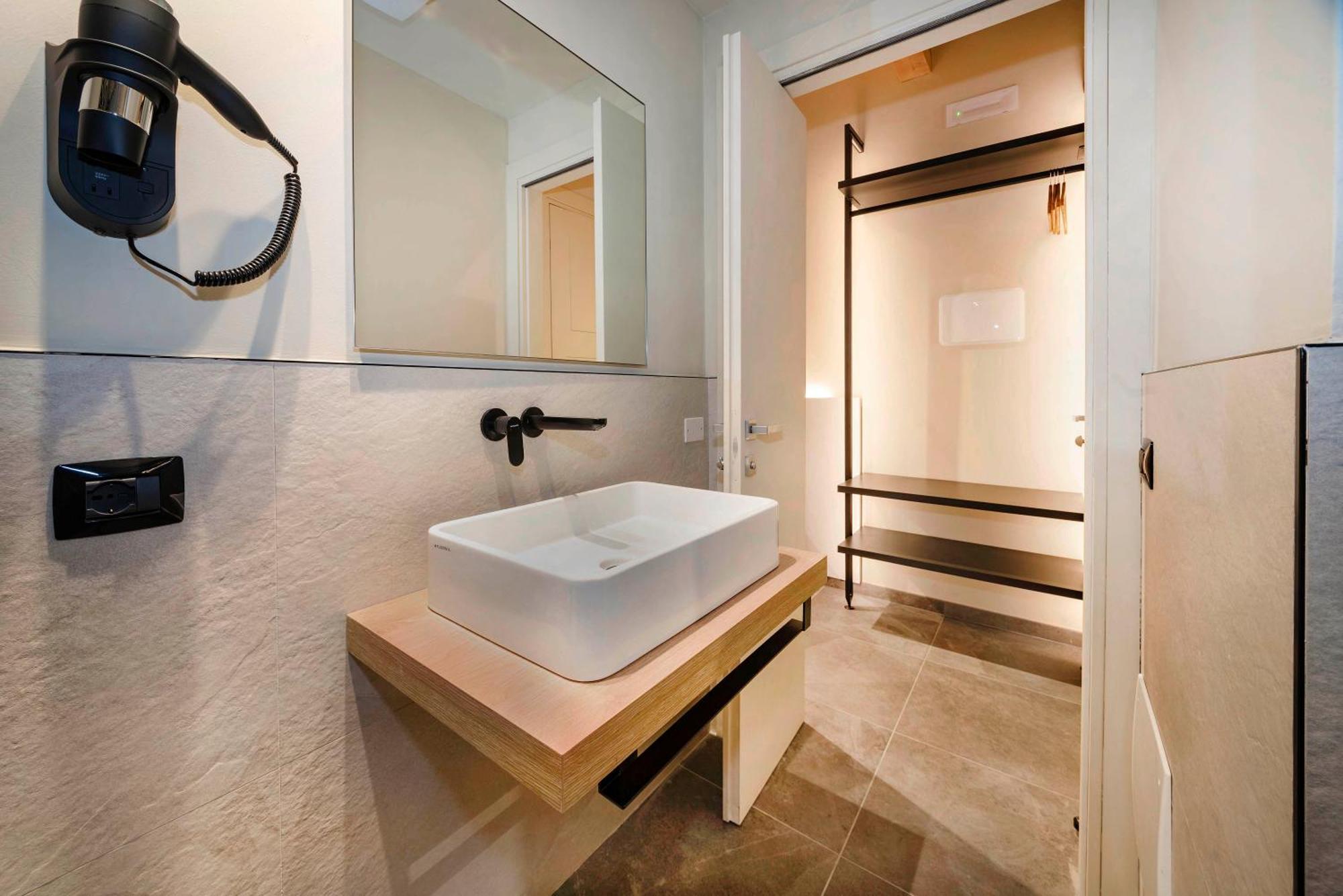 Italianflat - Verona'S River, Free Parking For Car & Bike, Nature, Relax Kamer foto